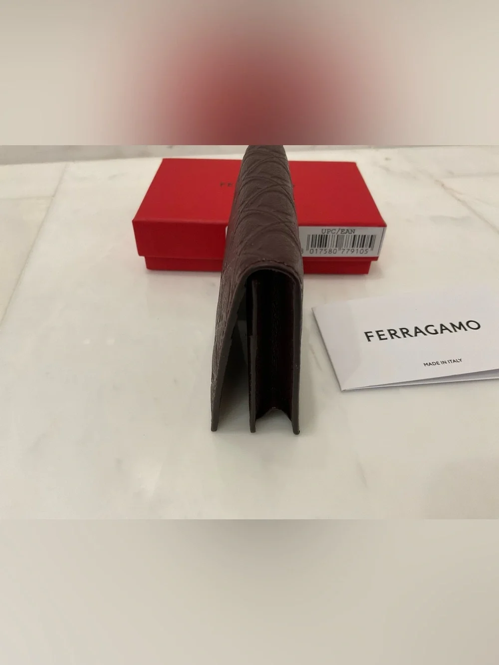 NEW Salvatore Ferragamo Gancini Embossed Gusseted Credit Card Wallet - BURGUNDY